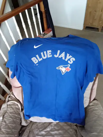 NIKE BLUE TORONTO BLUE JAYS T-SHIRT #26 MATT CHAPMAN SIZE XL, View more