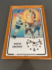 Vintage - Wayne Gretzky Mirror Clock
