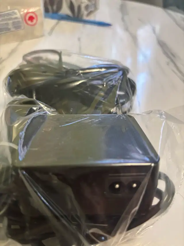 Samsung Adapter Model:A5919-RDY in Cables & Connectors in Cambridge - Image 3