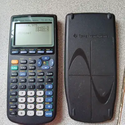 Calculatrice graphique TI-83 Plus, View more