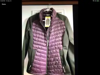 Ladies Spring/fall jacket Ladies size small New with tags $20