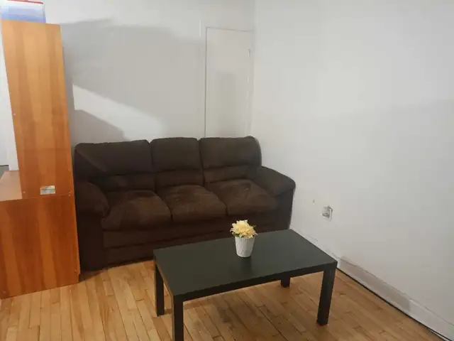 3.5-room Apartment in Limoilou, 5 Minutes from Downtown