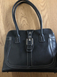 BRAND NEW Mila Paoli Genuine  Leather Black Pebble Shoulder Bag