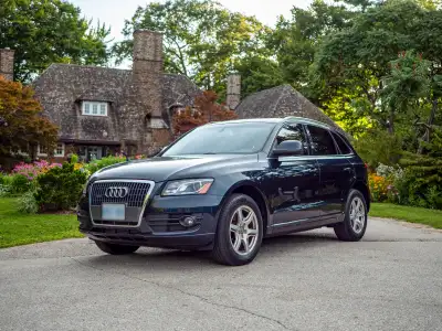 Selling my personal Audi Q5, love this car, such a nice drive, extremely well maintained and upgrade...