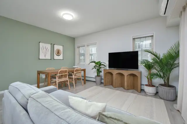 Real Estate Photography / Floor Plans / Virtual Tours / Video628632261201941212