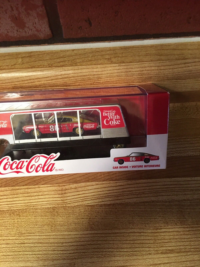 Collectable Die Cast COCA COLA Charger and Truck in Arts & Collectibles in City of Toronto - Image 4
