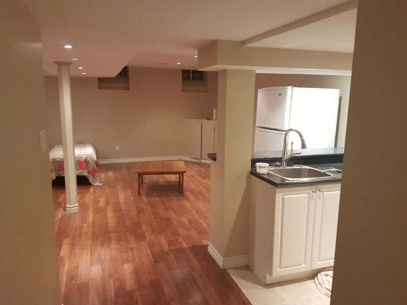 Basement Apartment In Milton On derry/scott Long Term Rentals