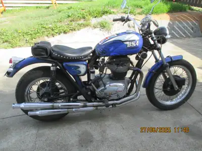 1071 BSA Thunderbolt 650 motorcycle. Good running all restored over $6500 invested.