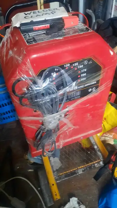Lincoln AC 225 arc welder, View more