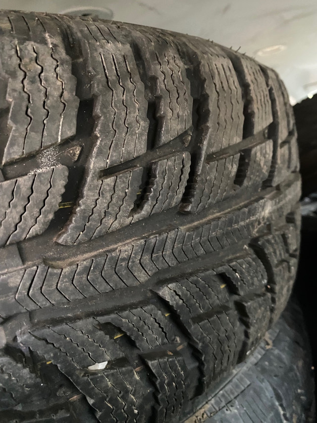 Set of 4 245 65 17 BFGOODRICH winter tires with steel rims dodge in Tires & Rims in Windsor Region - Image 2