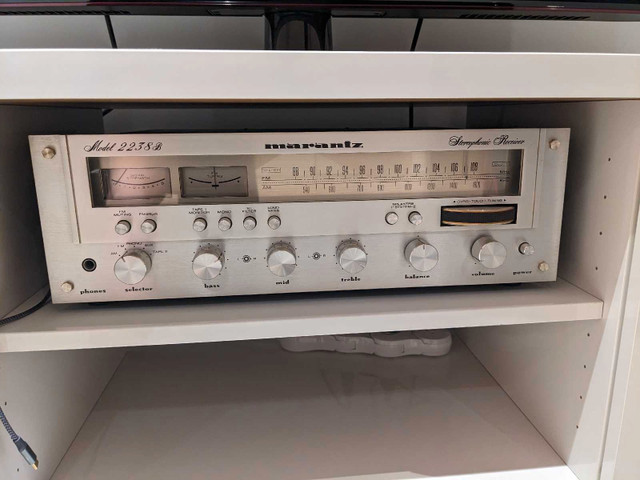 Marantz 2238B MINT *original owner* in General Electronics in Mississauga / Peel Region