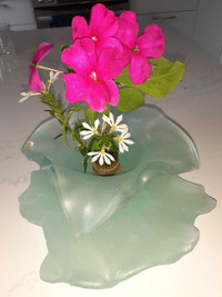 ** Vase en verre pour fleurs coupées ou arrangement floral