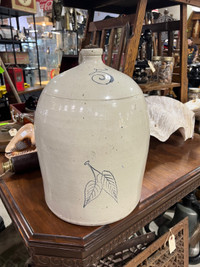 5 union beehive crock jug 