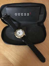 Brand New Unisex Gold/Silver GUESS Watch w/Leather Strap & Case