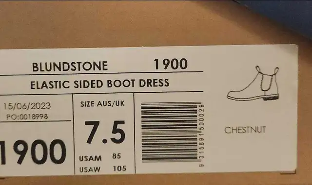 Blundstone 1900 Elastic Sided Boot Dress in Men's Shoes in City of Toronto - Image 3