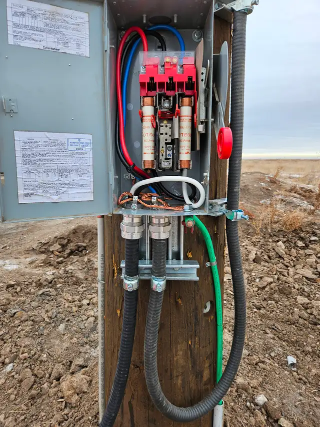 Journeyman Electrician 17 years experience available for sidejob