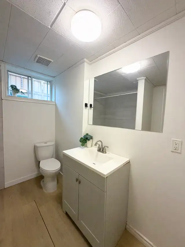 FOR RENT 3 BED 1 BATH APT $2,050 All inclusive | Long Term Rentals ...