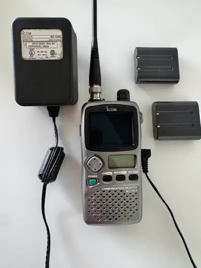 ICOM scan IC-R3 Wideband Receiver Radio Audio & Video Capability, View more
