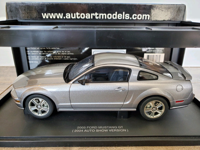 1:18 Diecast Autoart 2005 Ford Mustang GT  Tungsten Silver in Arts & Collectibles in Kawartha Lakes