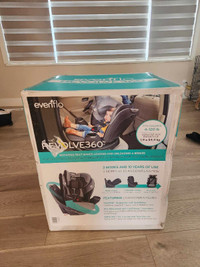 Car seat BRAND NEW IN THE BOX
