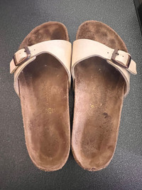 GUC Birkenstock women’s Madrid sandals sz 39/8-8.5US