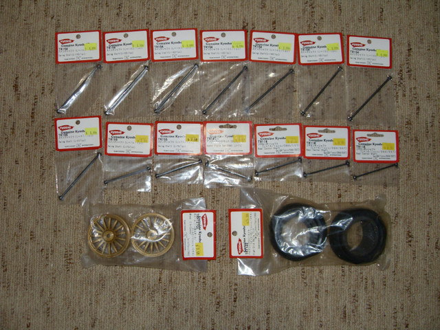 RC Kyosho 1/10 Vehicle Parts, TR-15, ZX-5, DBX, DRX, DST ... in Hobbies & Crafts in Markham / York Region - Image 4