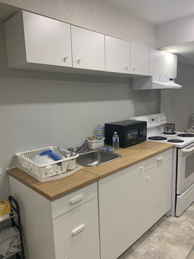 Furnished 1 bedroom separate Basement in Waterloo for rent. Long Term