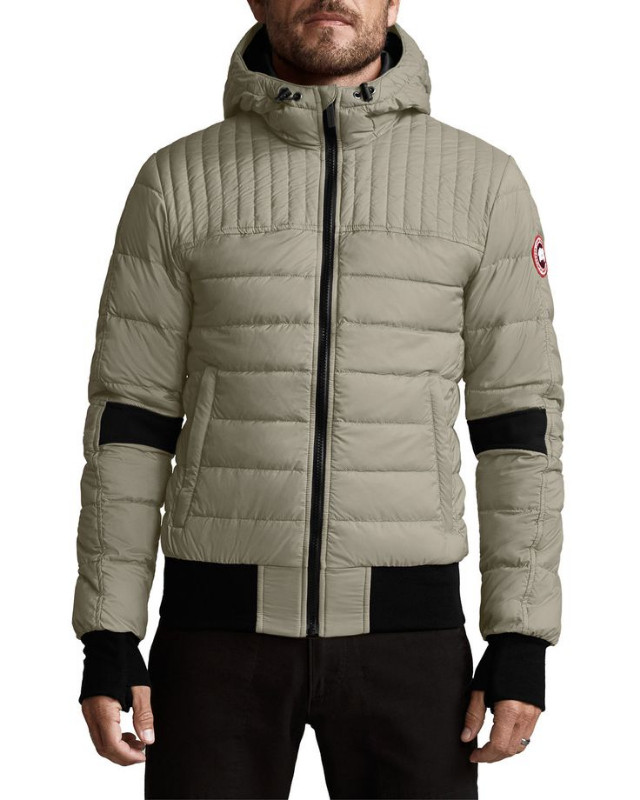 Canada Goose Cabri Down Jacket Men Medium Lichen Green in Men's in Richmond - Image 2