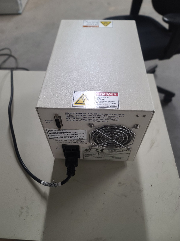 Analytical Instruments Systems D1000 CE UV/VIS Light Source dans Appareils électroniques  à Drummondville - Image 2