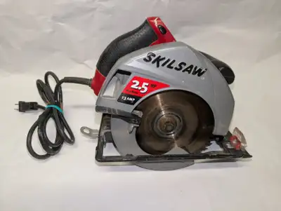 Skilsaw 5600 13A Circular Saw with Carbide-Tipped Blade & Wrench, View more