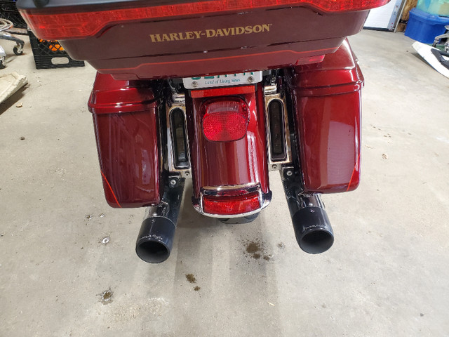 2016  Harley Davidson Ultra Limited Low Km Beautiful in Touring in Saskatoon - Image 3