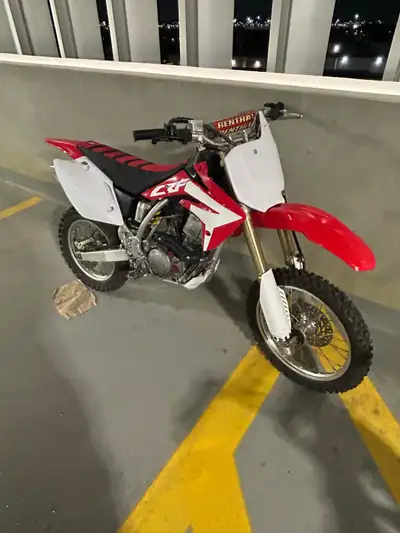 It’s a 07 crf150r. Bike has ownership. Engine is seized. It’s not leaking oil or anything like that...