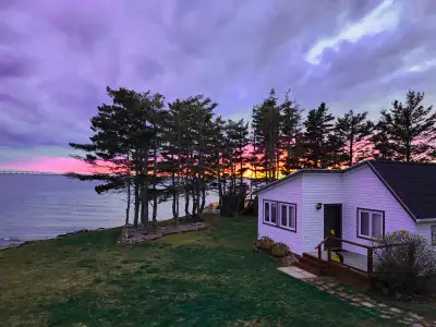 OCEANFRONT COTTAGE W/  UNPARALLED VIEW OF CONFEDERATION BRIDGE!, View more