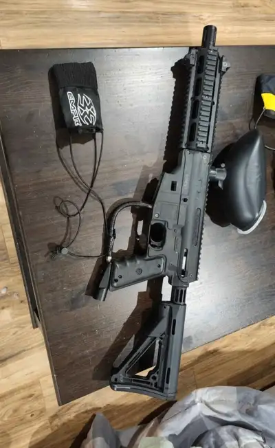 Black Tippmann Sierra one paintball marker, View more
