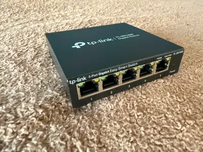 TP-Link TL-SG105E 5-Port Switch, View more