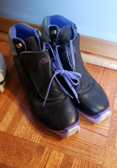 Salomon SNS Cross Country Ski Boots
Size eur 43 , View more