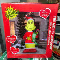 9ft-tall Giant Grinch Airblown Inflatable *BRAND NEW*