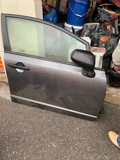 Complete new condition Honda civic front 2 door with full automatic function