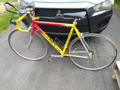 Vélo de route Marinoni Megatube modèle Columbus, View more