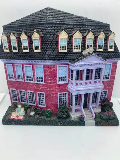 Catherine Karnes Munn House Figurine - Unmarked, View more