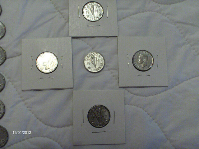 Coins - Victory Nickels 1945 Silver coloured in Arts & Collectibles in Kitchener / Waterloo - Image 3