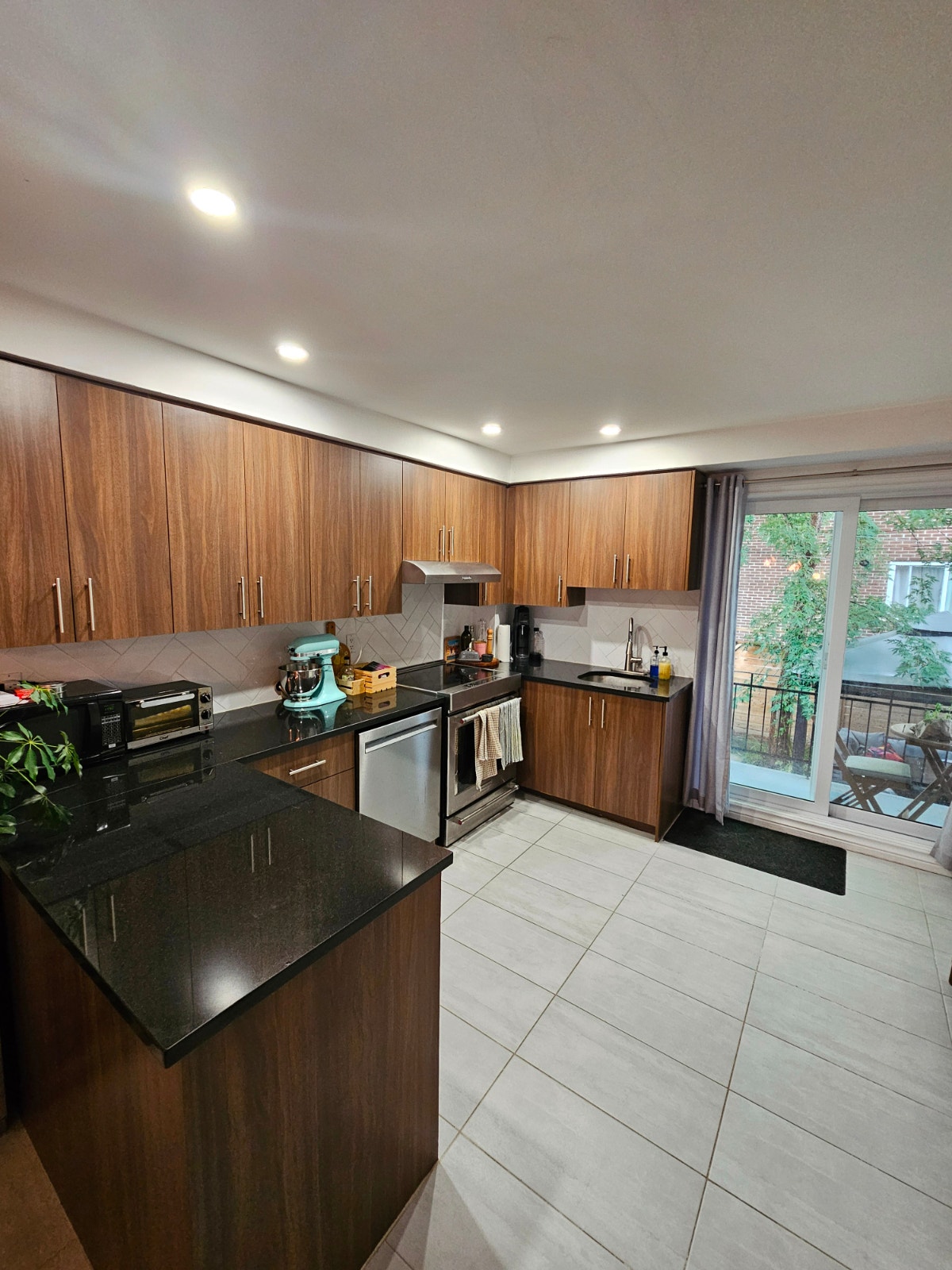 Logement a louer  grand 4 1/2 -Montréal — photo 3