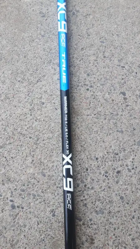 Mitch Marner True Carbon Fibre Hockey Stick in Hockey in Oshawa / Durham Region - Image 5