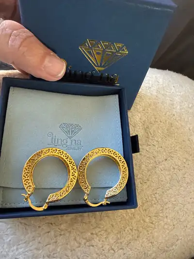 Ling Na Jewellery Gold Hoop Earrings, View more