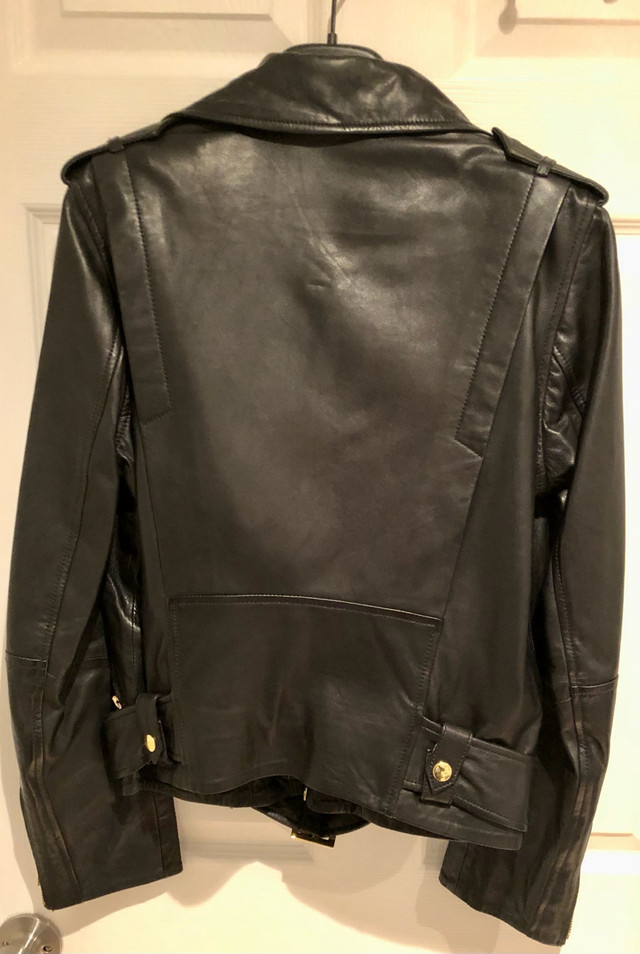 XS/S woman’s Danier leather biker style jacket in Women's - Tops & Outerwear in Oshawa / Durham Region - Image 2