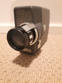 Vintage Collectors ELMO 8-S ZOOM Auto-Eye 8mm Film Projector.