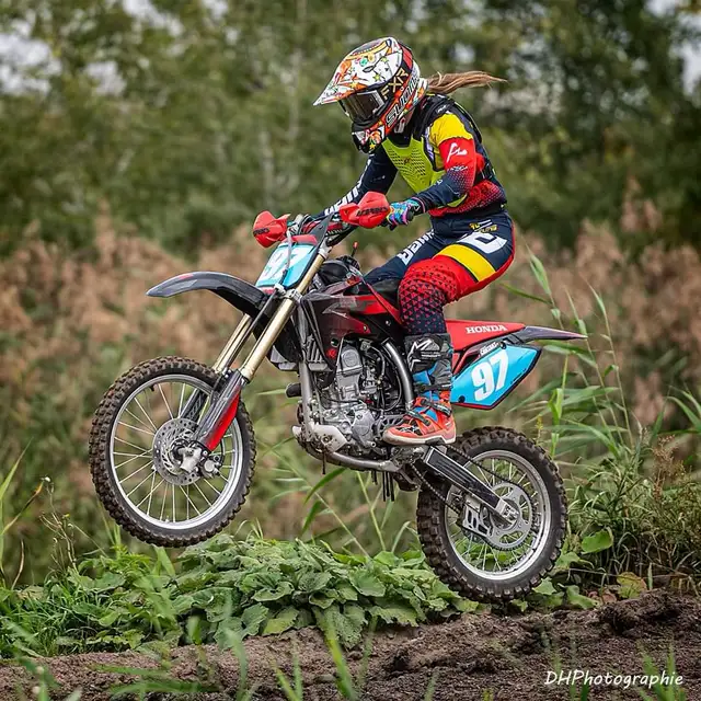 motocross Honda crf150rb expert 2020 grandes roues in Dirt Bikes & Motocross in City of Montréal - Image 5