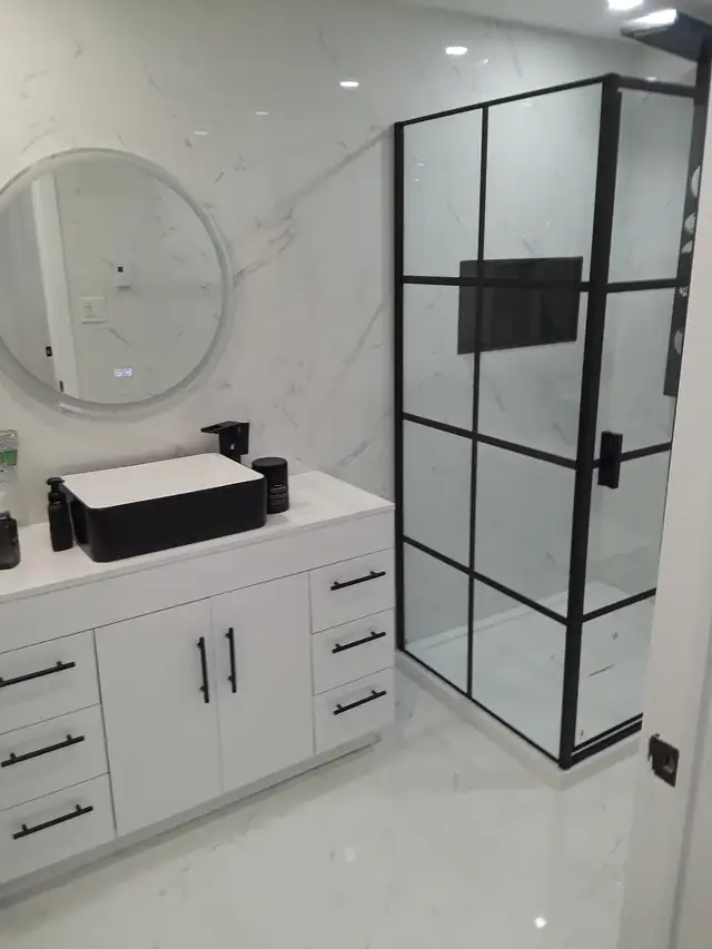 2 Handymen570156317567232001