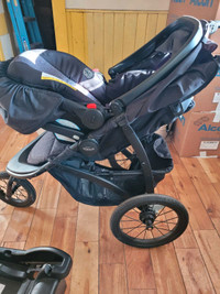 Graco click connect snug and ride stroller and carseat