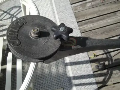 Cannon Mini Down Rigger comes with caanon ball and release clip great for small boat , canoe or for...